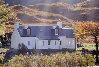 Lochailort Inn 외부 사진